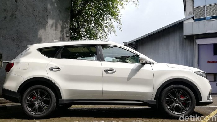 DFSK Glory i-Auto