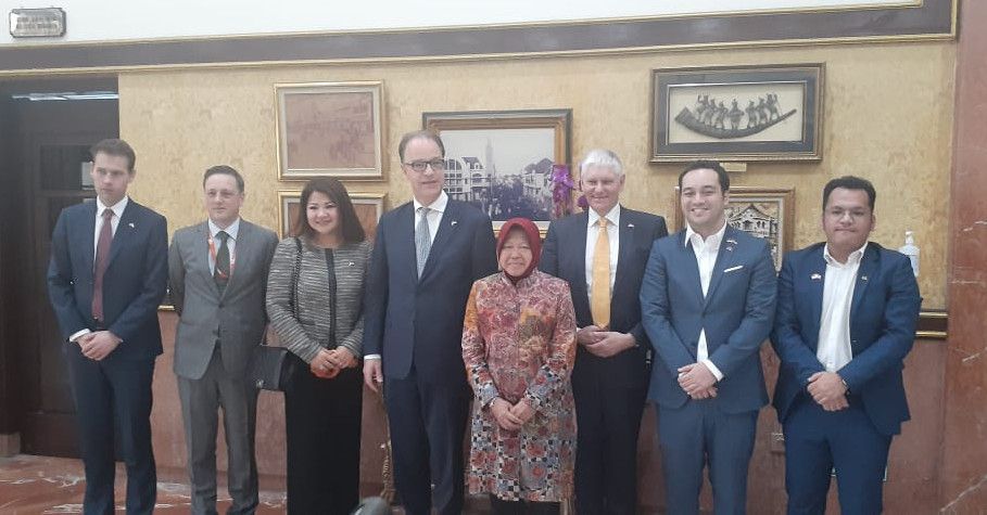 Menteri Perdagangan Belanda bertemu risma
