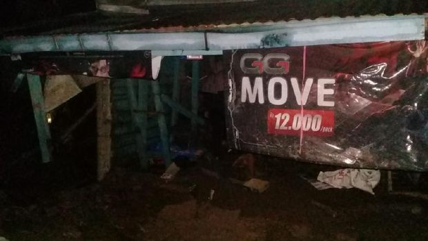 Banjir Bandang Terjang Sumbar, Puluhan Rumah Rusak-Jembatan Roboh