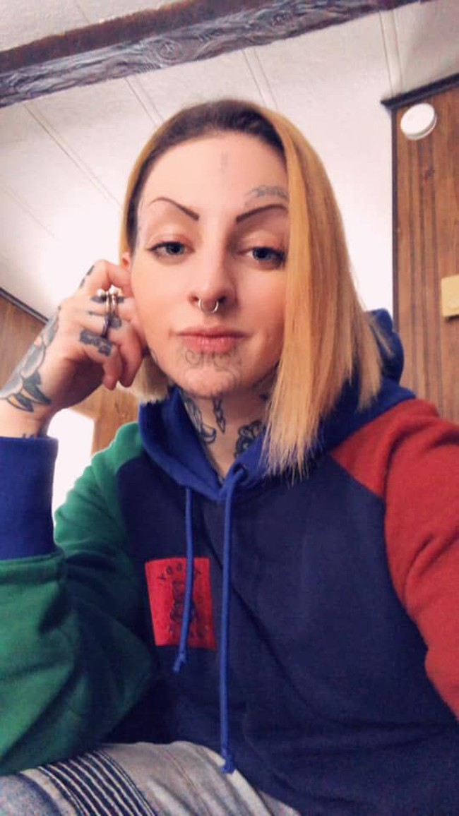 Chase adalah bintang film dewasa Pornhub. Ia telah berkarier di industri pornografi sejak usia 18. Foto: Instagram