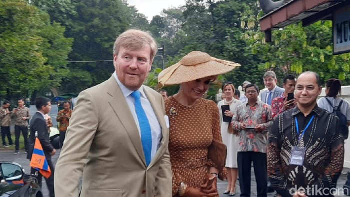 Raja dan ratu belanda di Prambanan