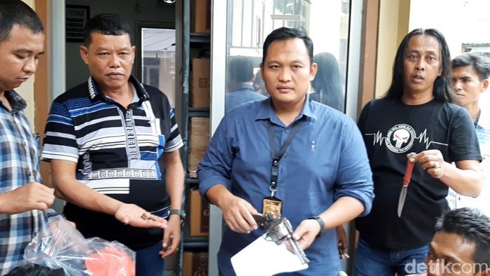Polda Sumsel tangkap residivis pembunuhan atas kepemilikan senpi rakitan (Raja Adil/detikcom)