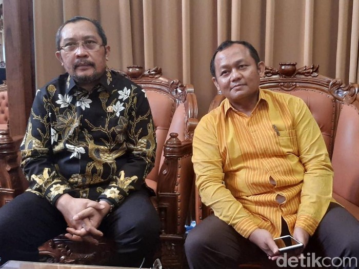 Peta kekuatan politik di Pilwali Surabaya 2020 masih dinamis. Partai Golkar yang memiliki lima kursi di DPRD Surabaya mengutamakan kadernya maju dalam kontestasi.