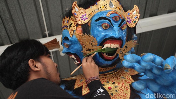 Pemprov DKI meniadakan kegiatan CDF hingga 2 minggu kedepan untuk mencegah penyebaran corona. Kirab budaya pun terancam batal.