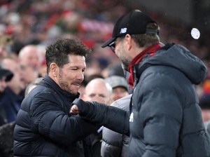 Virus Corona Mewabah, Klopp Omeli Fan yang Ingin Bersalaman