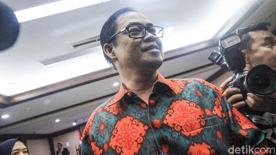 Perantara Suap Akil Mochtar Divonis 4 Tahun 6 Bulan Penjara