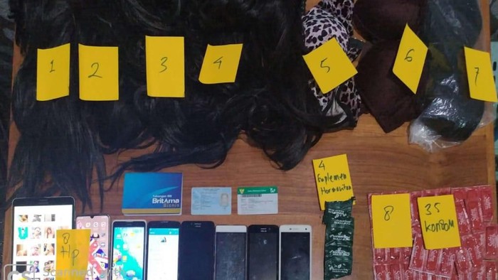 Praktik prostitusi online khusus gay di Semarang, Kamis (12/3/2020).
