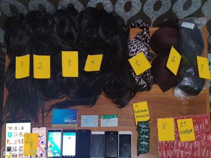 Praktik prostitusi online khusus gay di Semarang, Kamis (12/3/2020).
