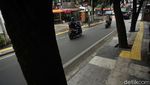 Mengenal Garis Kuning Penunjuk Jalan untuk Tuna Netra di Trotoar