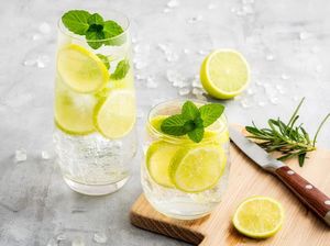 Ternyata Minum Air Lemon Tak Efektif Turunkan Berat Badan
