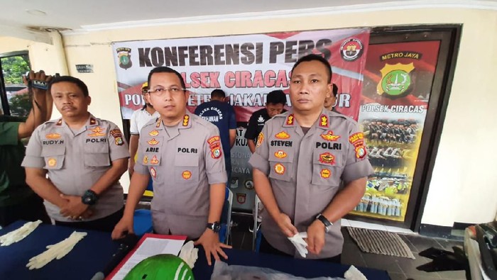Polisi tangkap driver ojol pelaku begal payudara di Jaktim