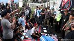 Ratusan Musisi Jalanan Geruduk Kantor Wali Kota Bandung