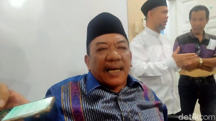 Ketua DPC Partai Demokrat Medan, Burhanuddin Sitepu (Ahmad Arfah/detikcom)