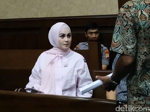 Terpopuler Sepekan: Jennifer Dunn Belum Cerai hingga Tom Hanks Positif Corona