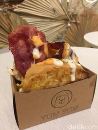 Roti Panggang Gaya Korea Ada di Kafe 'Toast' Instagramable Ini