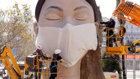 Pembatalan festival Las Fallas dan sejumlah kegiatan di kawasan Spanyol jadi salah satu upaya yang dilakukan pemerintah guna mencegah meluasnya penyebaran virus corona. Dilaporkan jumlah kasus terkait virus corona di Spanyol telah mencapai 1024 kasus dengan jumlah korban tewas akibat COVID-19 itu mencapai 28 orang.