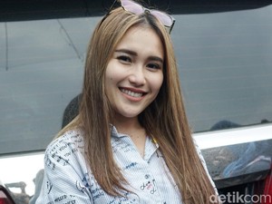 Ivan Gunawan Ragu-ragu dengan Ayu Ting Ting, Ruben Onsu Kesal