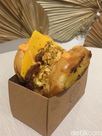 Roti Panggang Gaya Korea Ada di Kafe 'Toast' Instagramable Ini