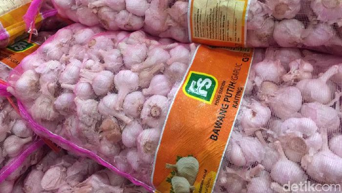 Bawang putih impor Bawang putih impor