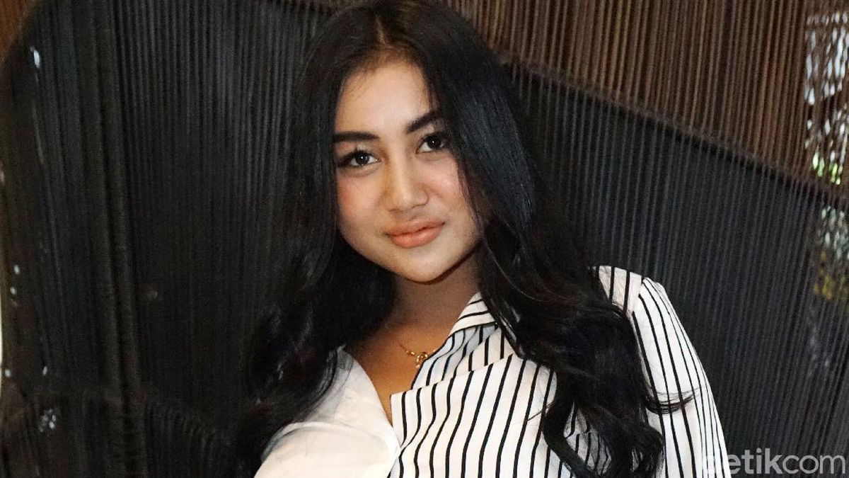 Pamela Safitri Ngaku Sering Nonton Porno Sebelum Tidur, Apa Efeknya?