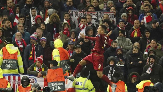 Roberto Firmino sempat bikin Liverpool unggul 2-0. 