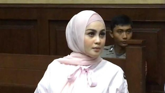 jennifer dunn jadi saksi di kasus dugaan korupsi wawan
