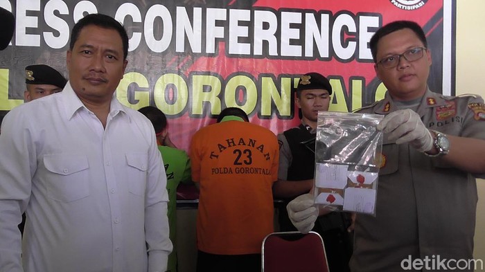 Polda Gorontalo menangani kasus peredaran tembakau gorila untuk pertama kalinya, 2 mahasiswa ditangkap (Ajis Khalid/detikcom)