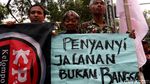 Ratusan Musisi Jalanan Geruduk Kantor Wali Kota Bandung