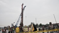 Peristiwa ini sempat terekam video amatir. Dari rekaman video, terlihat semburan gas bercampur tanah di lokasi proyek.