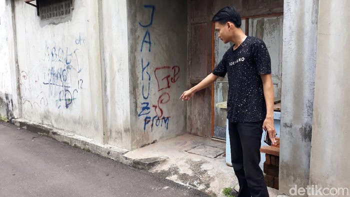Viral pemotor culik dan buka-buka rok bocah di Yogyakarta, Jumat (13/3/2020).