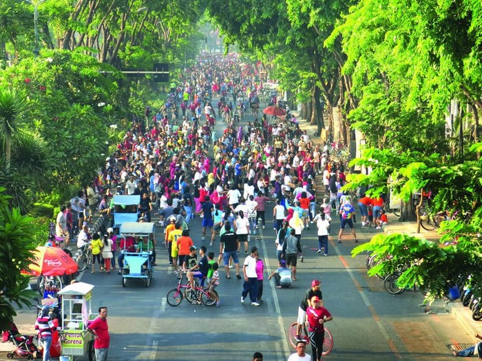 Pemkot Surabaya meniadakan Car Free Day (CFD) untuk sementara waktu. Itu dilakukan untuk mencegah penyebaran virus corona.