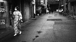 Pandemi Corona di Tokyo Dalam Bingkai Foto Hitam Putih