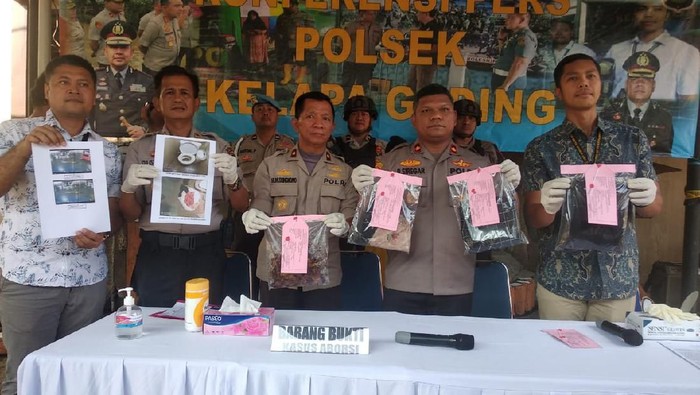 Polsek Kelapa Gading tangkap pembuang janin di mal