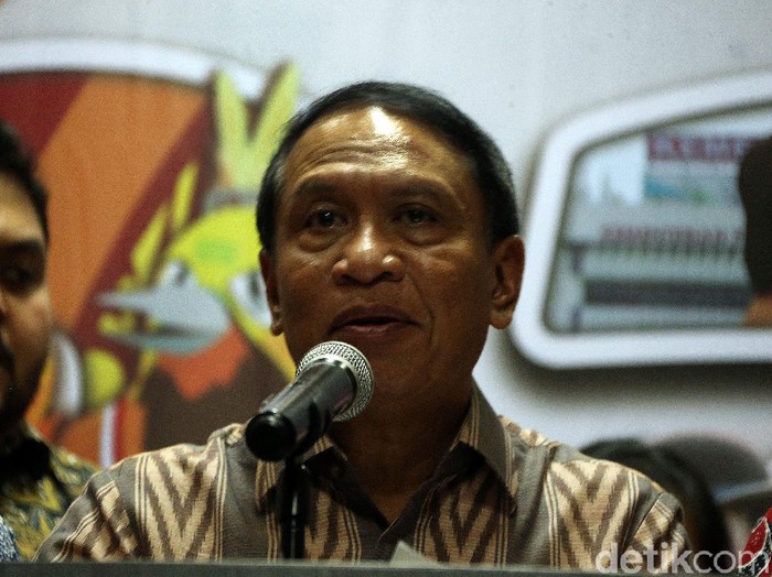 Menpora Zainudin Amali gelar rapat dengan para operator liga terkait virus corona. Menpora menyerahkan kebijakan penanggulangan corona kepada cabor masing-masing.