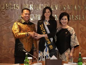 Foto: Reuni Kalista Iskandar & Ketua MPR Bamsoet Pasca Insiden Pancasila