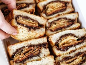 5 Kreasi Roti Bakar Kekinian yang Hits, Mau Coba?