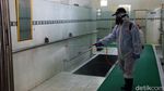 Tangkal Corona, Masjid Jami Baiturrahman Disemprot Disinfektan