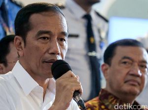 Ingatkan Social Distancing, Jokowi Cerita Pantai Carita-Puncak Malah Lebih Ramai