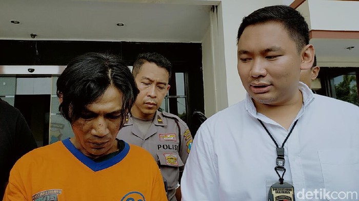 Suami jual istri di surabaya