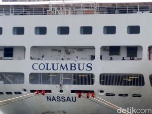 Ditolak Risma, Ini Dia MV Columbus yang Turunkan Ratusan WNA di Semarang