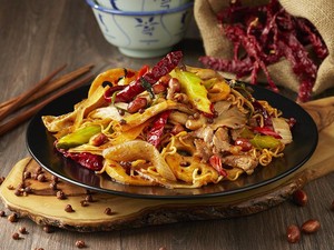 Bikin Lidah Mati Rasa! Ini 5 Mie Mala khas Sezchuan yang Pedas Gila