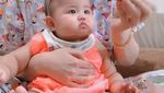 Galau Soal Rumah Tangga DJ Butterfly Punya Banyak Momen Makan Bareng Si Kecil