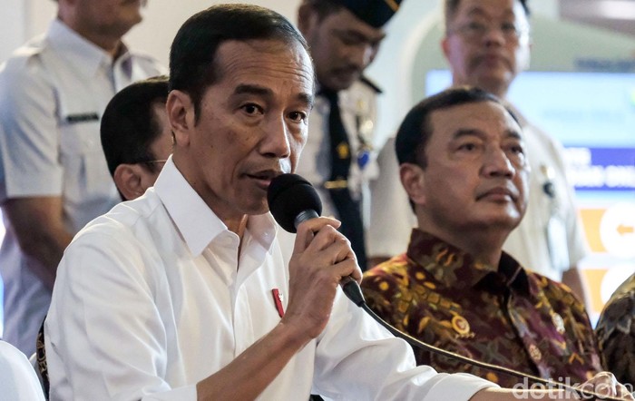 Jokowi Buka-bukaan Penanganan Corona di Indonesia Lewat konferensi pers, Presiden Joko Widodo (Jokowi) buka-bukaan mengenai penanganan pemerintah terhadap virus corona COVID-19.