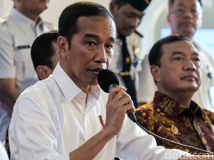 Lewat konferensi pers, Presiden Joko Widodo (Jokowi) buka-bukaan mengenai penanganan pemerintah terhadap virus corona COVID-19.