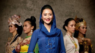 Kocak! Busana Adat Putri Indonesia Dicocok-cocokkan dengan Varian Mi Instan