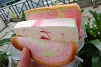 Keren! Kakek Penjual Es Krim Ini Tolak Uang Kembalian Dari Pembeli