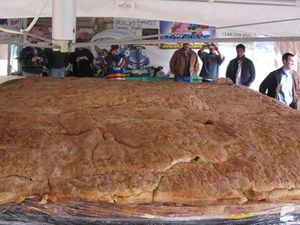 Wow! Inilah Rekor Sandwich Terpanjang hingga Termahal di Dunia