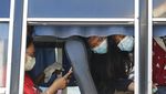 Terminal Bus di Manila Dipenuhi Warga Jelang Lockdown Imbas Corona