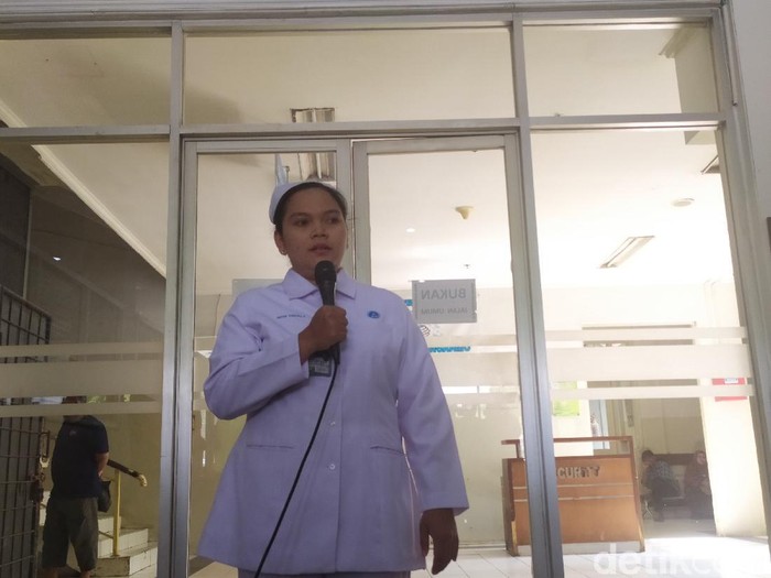 perawat di RSUP Persahabatan, Wita Tamala,