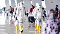 Presiden Joko Widodo turut melibatkan Badan Intelijen Negara (BIN) dalam pemberantasan virus Corona-Covid-19. Anggota BIN tidak hanya ditugaskan tracing atau penelusuran pasien suspect Corona, tetapi juga penyemprotan destinfektan.